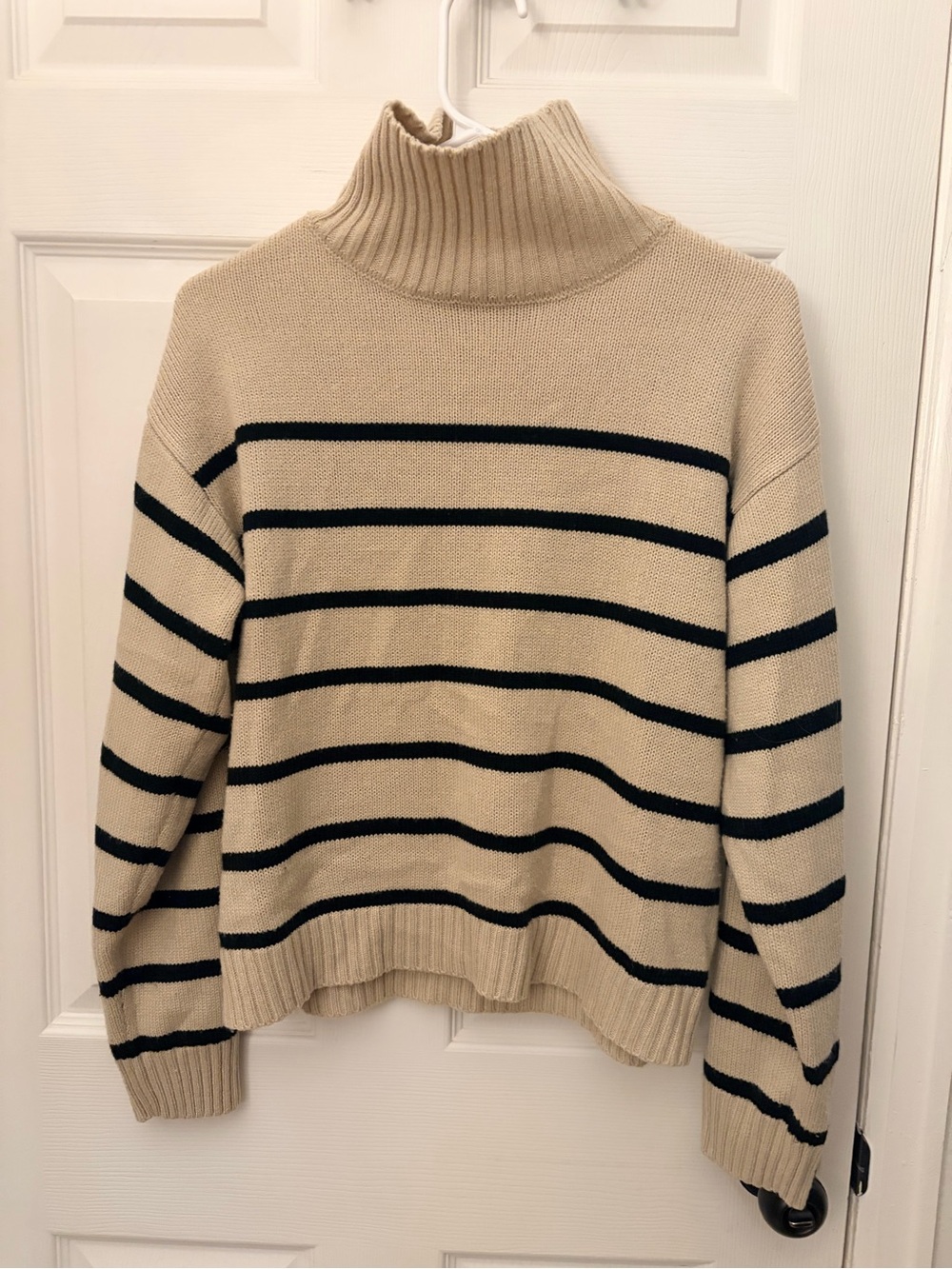 Gilli Striped Knit Sweater - Beige/Black
